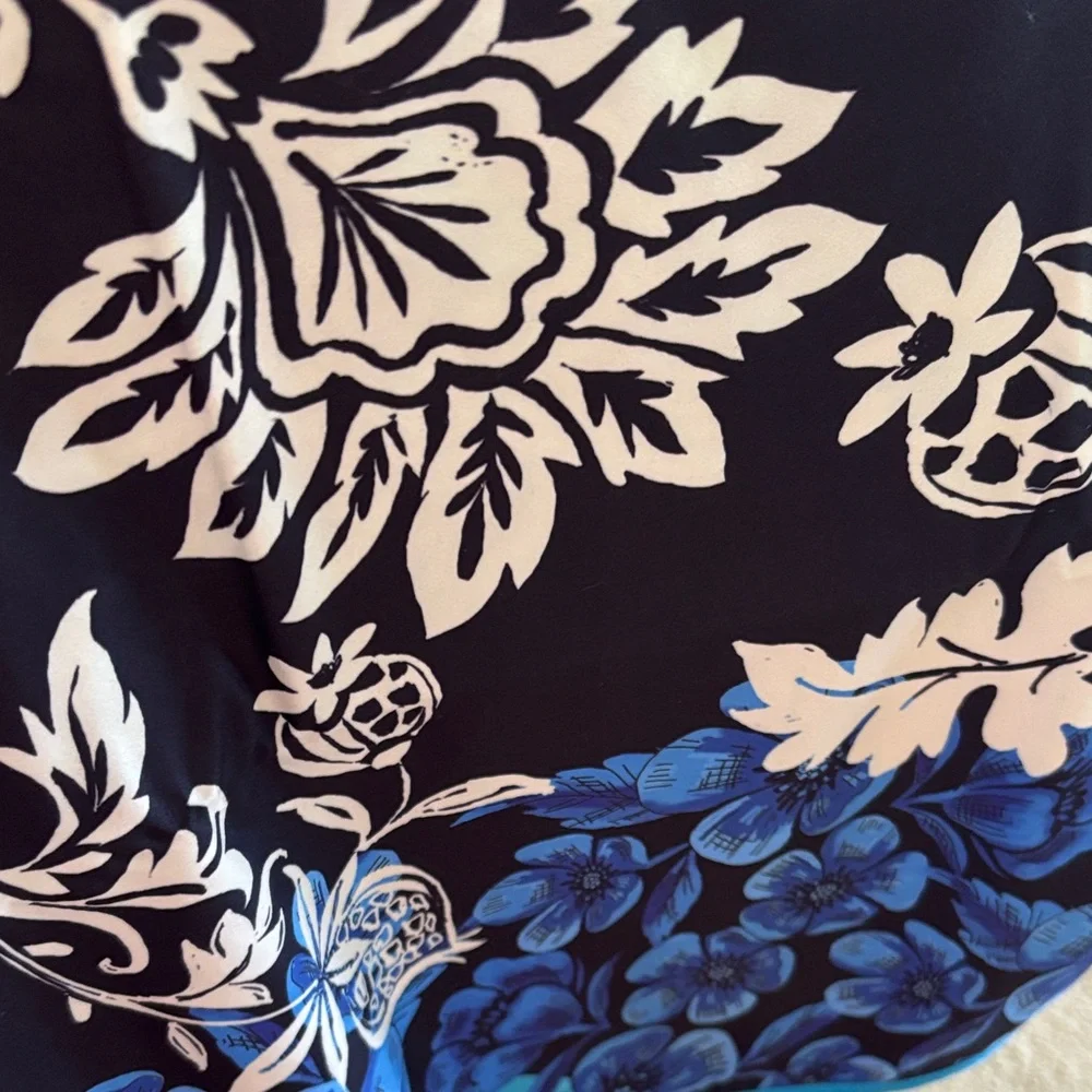 Johnny Was Blue and Black Reversible Pool/ Beach Towel with Travel Pouch